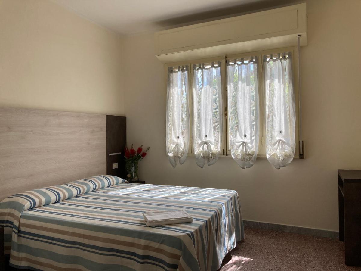 Hotel Verdesolemare 3*