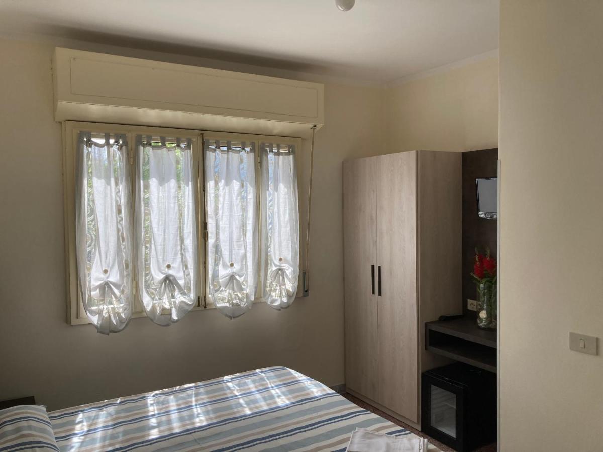 Hotel Verdesolemare 3*