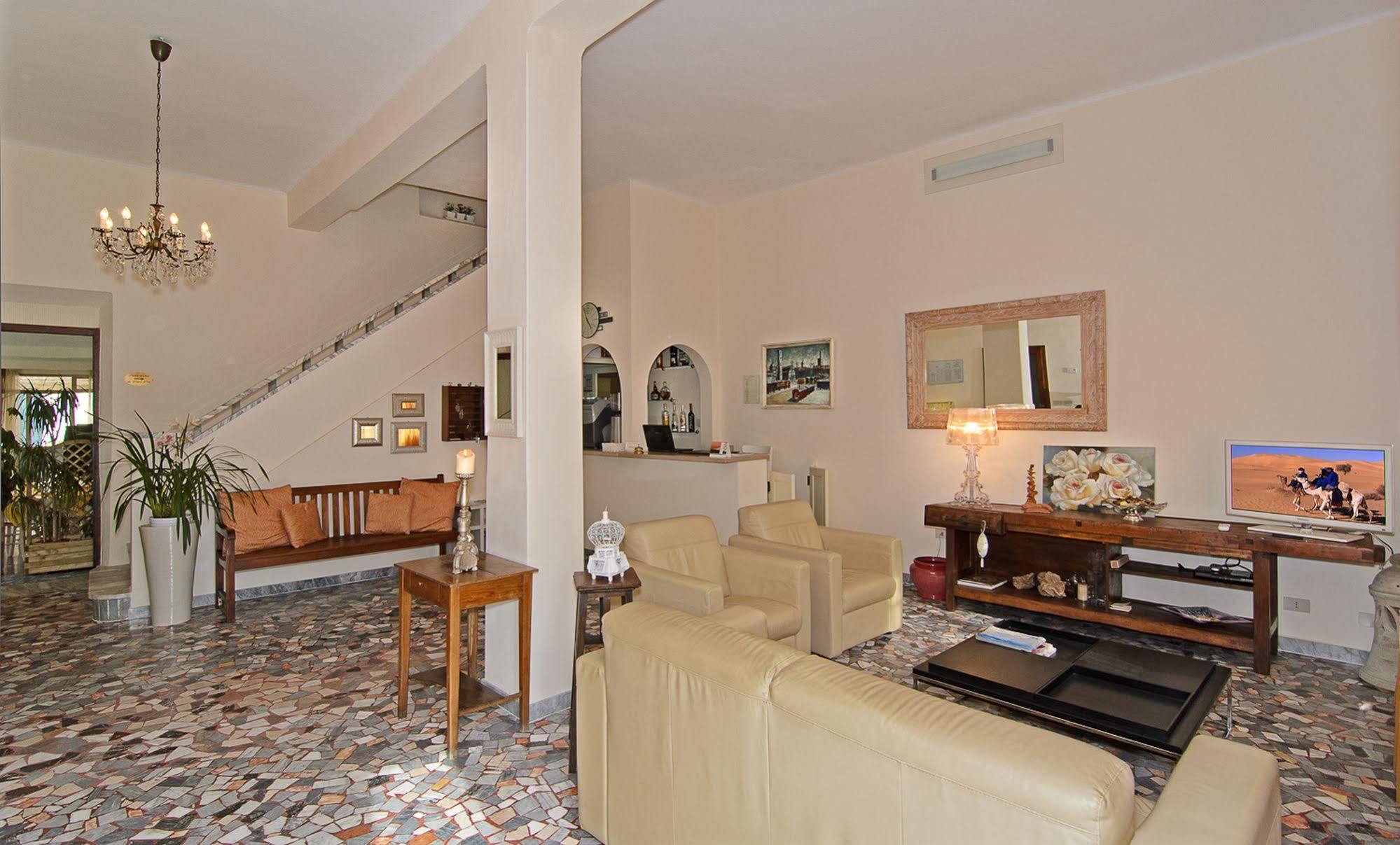 Hotel Verdesolemare Marina di Pietrasanta